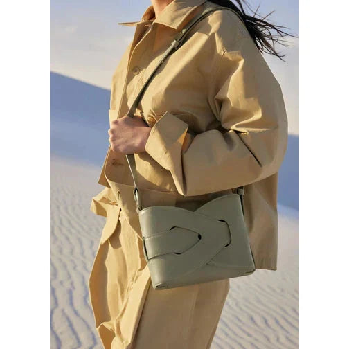 Holm™ | Vera Top Handle Bag