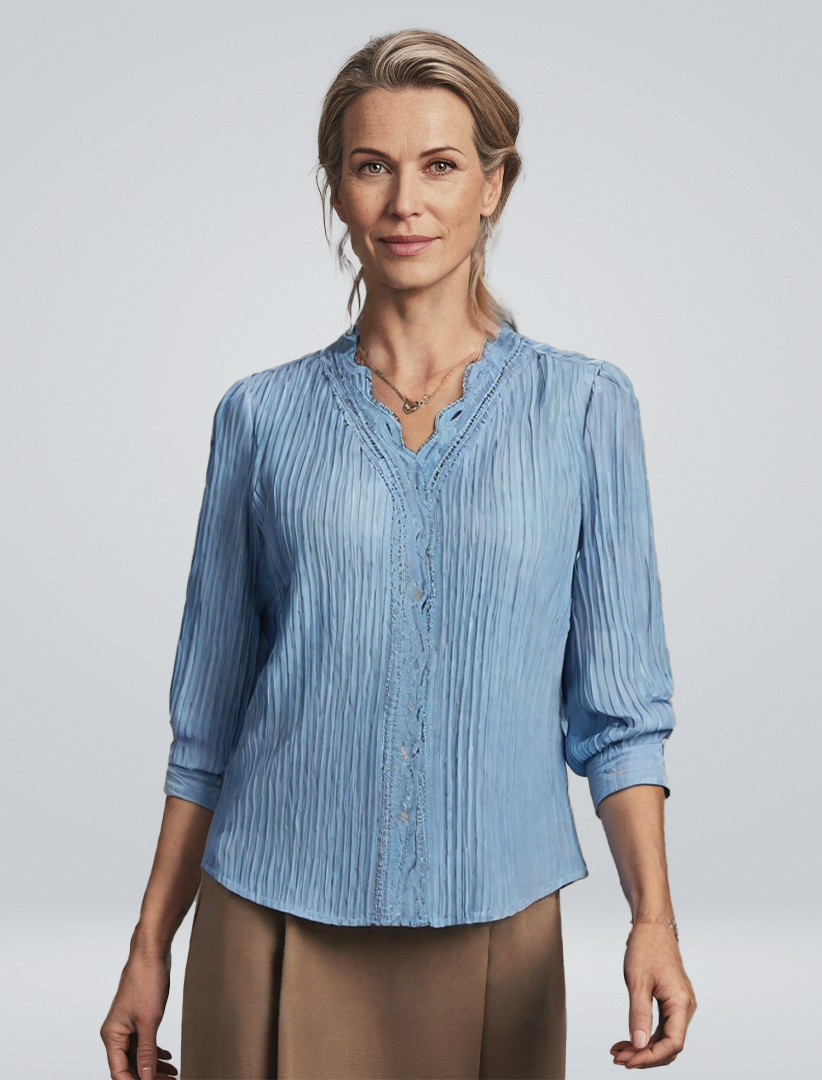 Maja | Bluse med blonderdetaljer