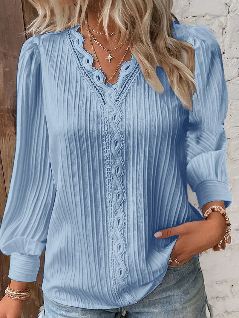 Holm™ | Selvie – Bluse med spidskant og folder