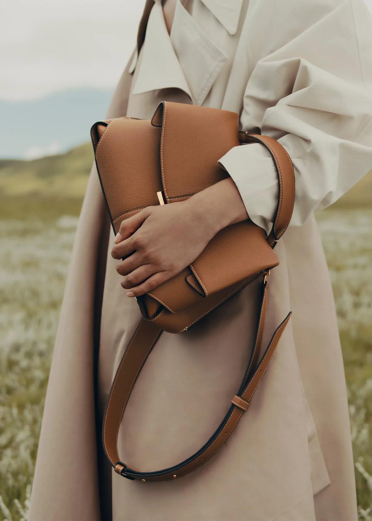Holm™ | Aria Top Handle Bag