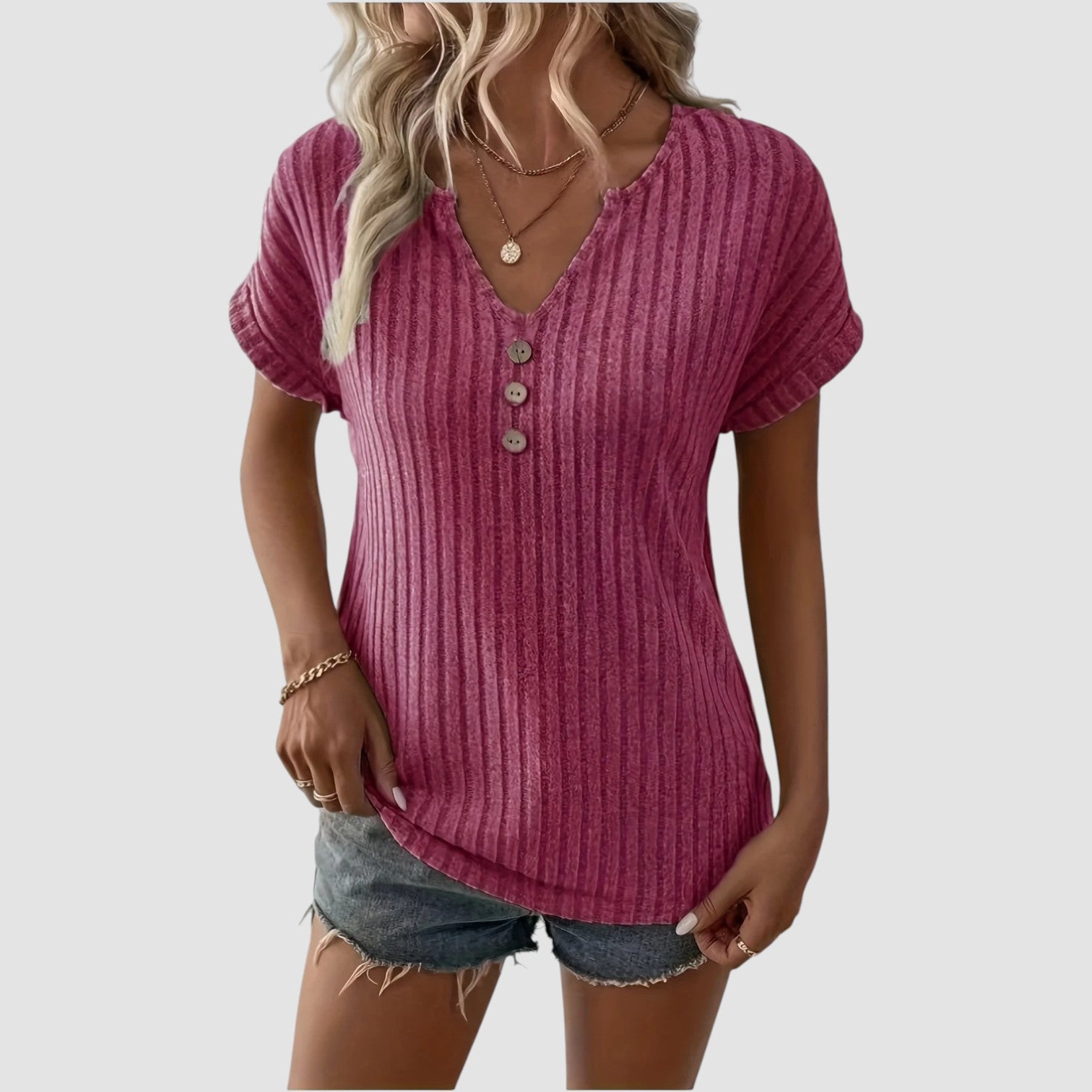 Holm™ | Svala – Ribstrikket top med knapper